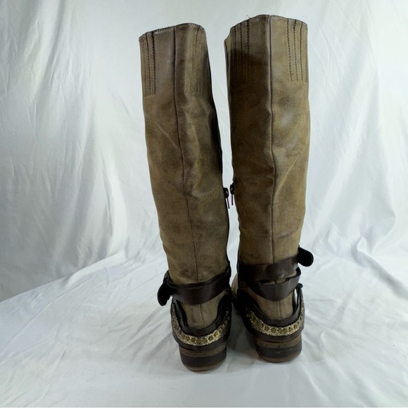 Rampage Woman’s Isadora Calf High Vegan Leather Belt Buckle Boots - Picture 5 of 8